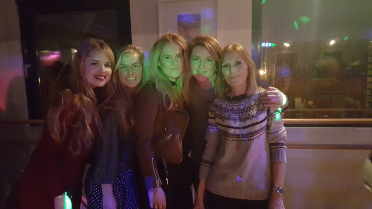 Regio party team zoetermeer lots of fun 
@ hunkemoller @Dimitri_HKM <a href="/DeniseDkastanja/">Denise kastanja </a>