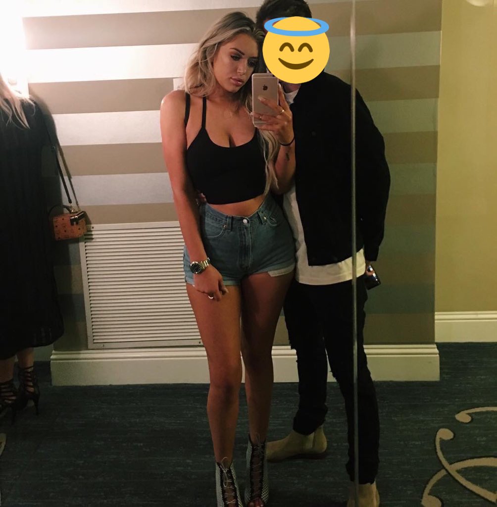 TiO4ATHENA's tweet photo. @.kevsdgaf: I love the look on my managers face when she asks if I can stay longer and I say hell no https://t.co/QHDfpwh0m6