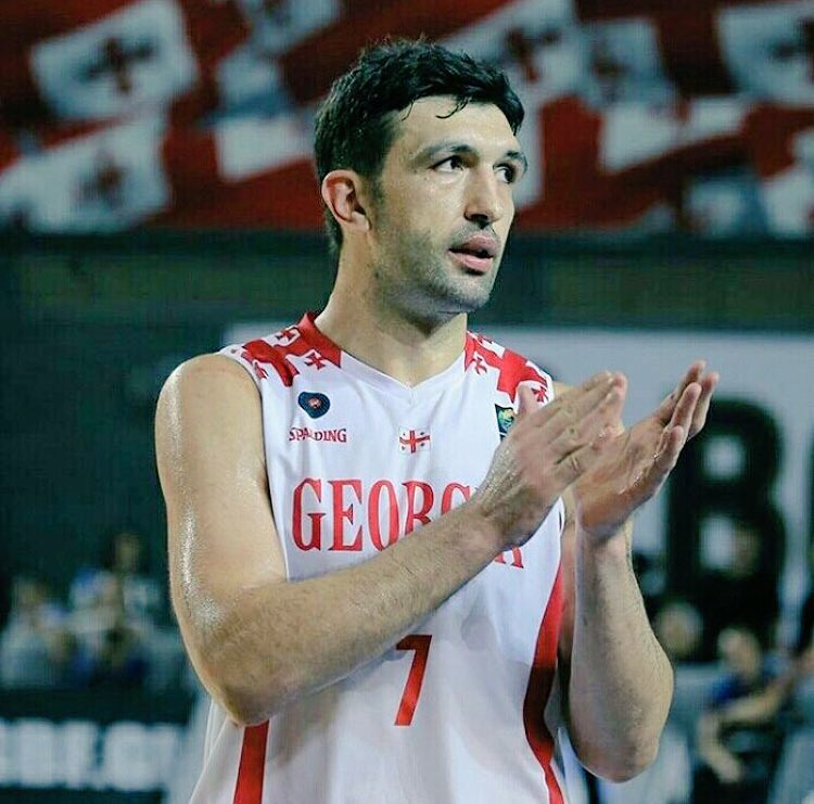 #nbavote zaza pachulia