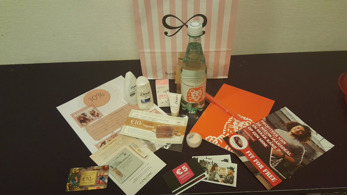 Goodiebag hunkemoller party
<a href="/ShoebyFashion/">Shoeby</a> <a href="/Dove/">Dove</a> @SabonNYC <a href="/iciparis/">ICI PARIS XL Ned.</a> <a href="/TheBodyShopNLD/">The Body Shop NLD</a> <a href="/ING/">ING</a> <a href="/Vakantie24/">Vakantie24</a> @FitForFreeNL <a href="/hunkemoller/">Hunkemöller</a>