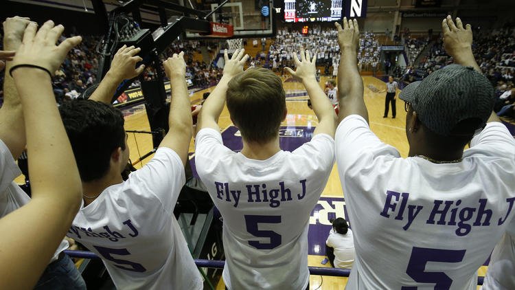 ChicagoSports's tweet photo. Photos from Northwestern's 80-67 win over Indiana, the Wildcats' first game since the death of player Jordan Hankins https://t.co/InfFiQ5HXn https://t.co/O6bj8HRkwQ