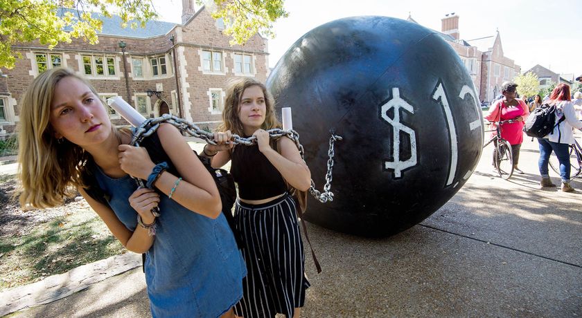 business's tweet photo. Hundreds of colleges are burdening students with unaffordable debt, Feds say https://t.co/CHRnRUA958 https://t.co/DPBcQFQKyw