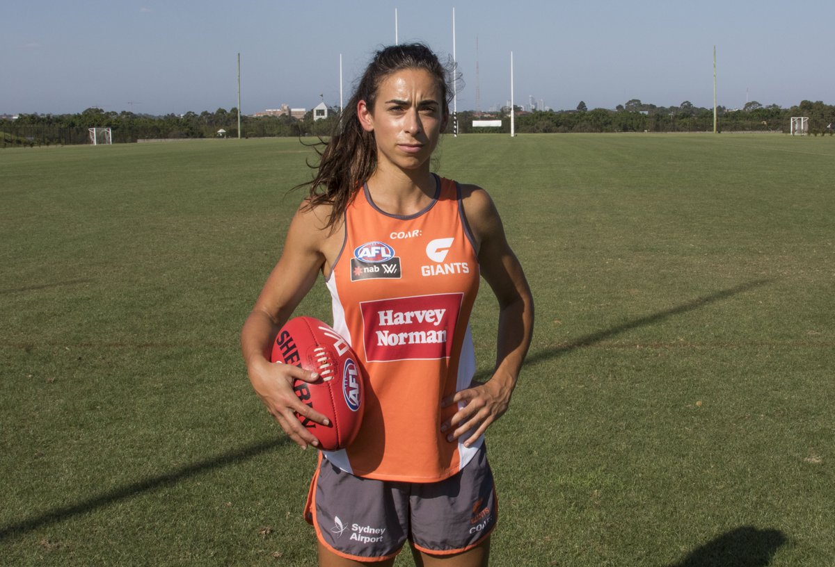 GWSGIANTS's tweet photo. Amanda Farrugia, a school teacher born and raised in Western Sydney is your GIANTS @aflwomens inaugural captain

📰 >>https://t.co/eteOAACrtZ https://t.co/KCphhgN9dP