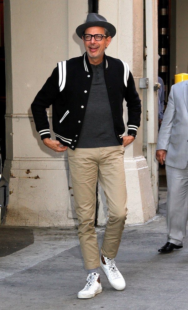 サンローランテディジャケット、ピンクは男の人が着るもんだなこりゃ