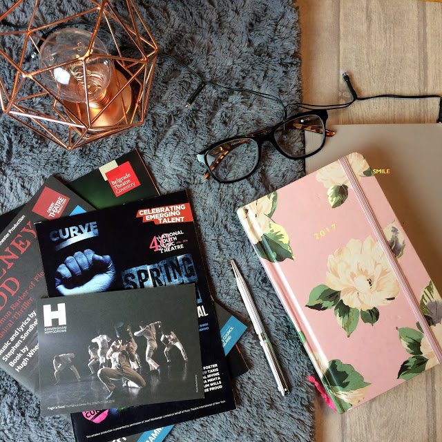 Emmie | Theatre&Tonic 🎭🍹 tweet media