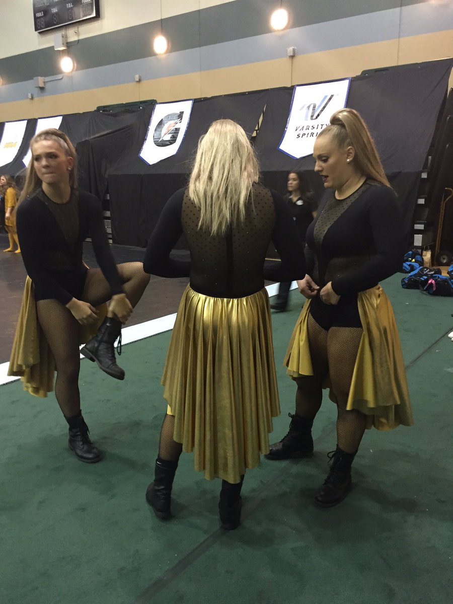 jrichelew's tweet photo. Hip Hop Nationals team. #readytobringit. @UMichDance https://t.co/7bLUCo7vwC