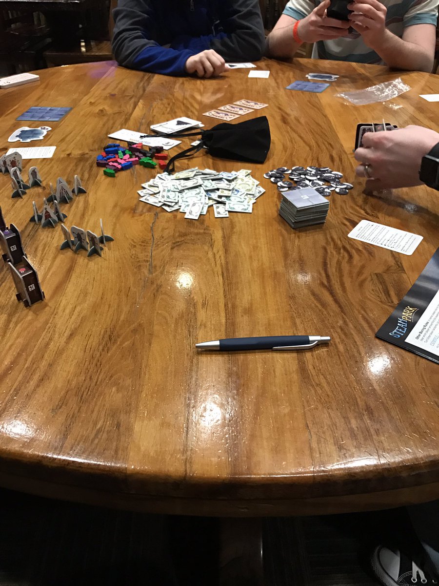 onslaughtq's tweet photo. #codemash #codemash2017 Gaming still on-going https://t.co/gVNyLKta2b