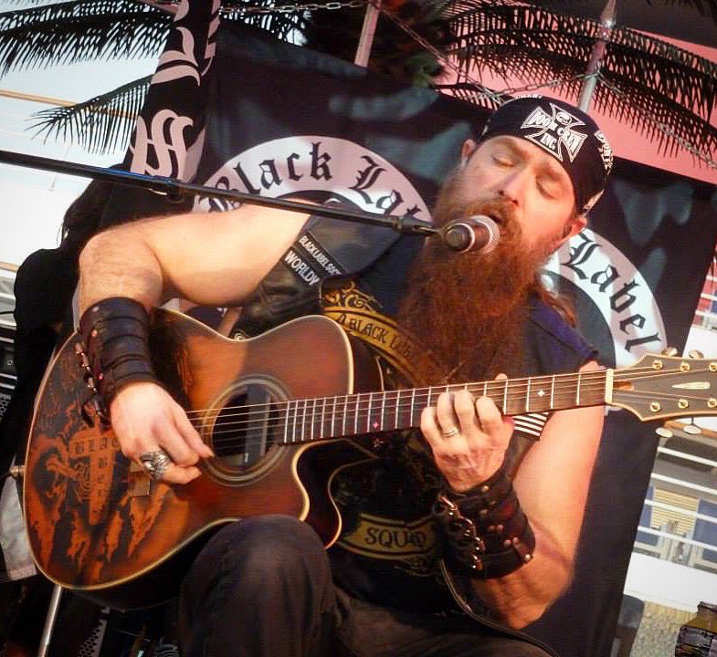 Happy Birthday Zakk Wylde! Pic from an acoustic show on the deck during Motörheads Motörboat 2014 :-) 