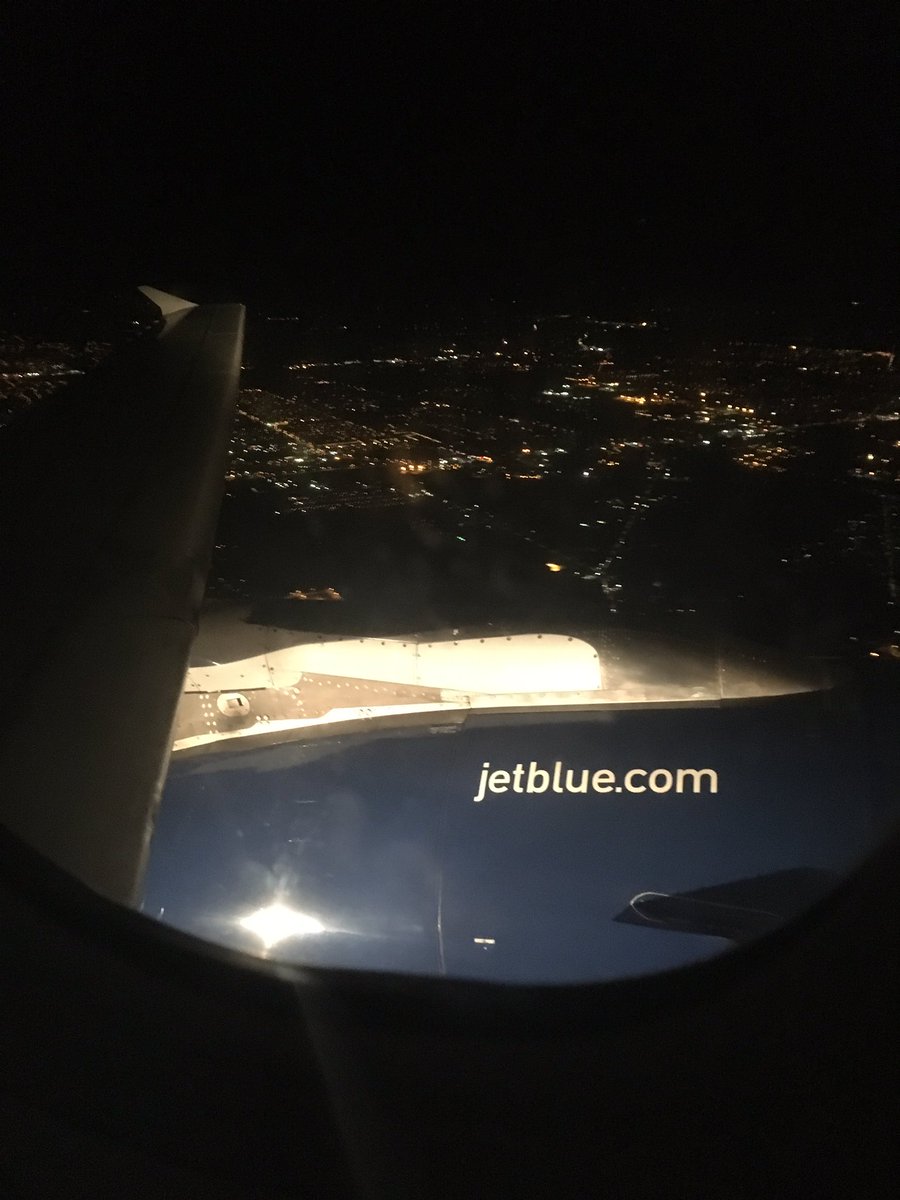 CCCSixx's tweet photo. Thank you #JetBlue rocking out on my trip to #LA #hairnation https://t.co/xxCcLbsI0Y