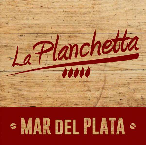 JuanJoGimenez90's tweet photo. En:"Locos de Remate" Lun.a Vier.de 21hs a 24hs por FM 97,7 Compacto.Podes participar para ganarte la auténtica Planchetta @CaroReinero #MDQ https://t.co/mP6Fx9DUi4