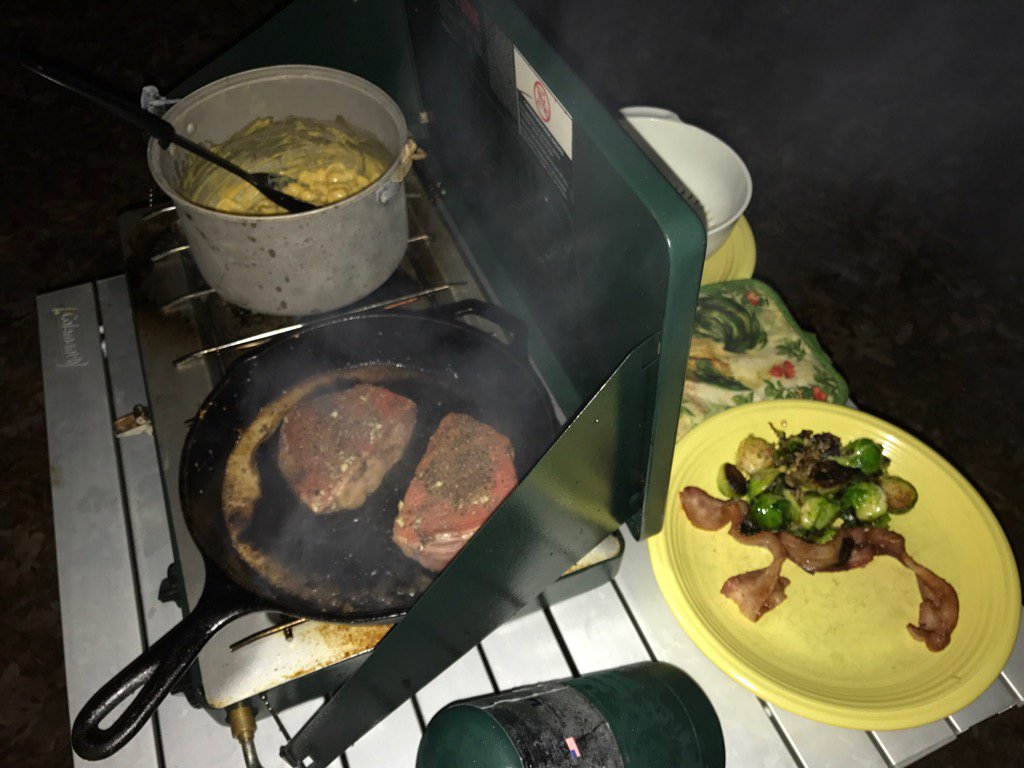 egmo26's tweet photo. Roughing it https://t.co/TdSARLw70I