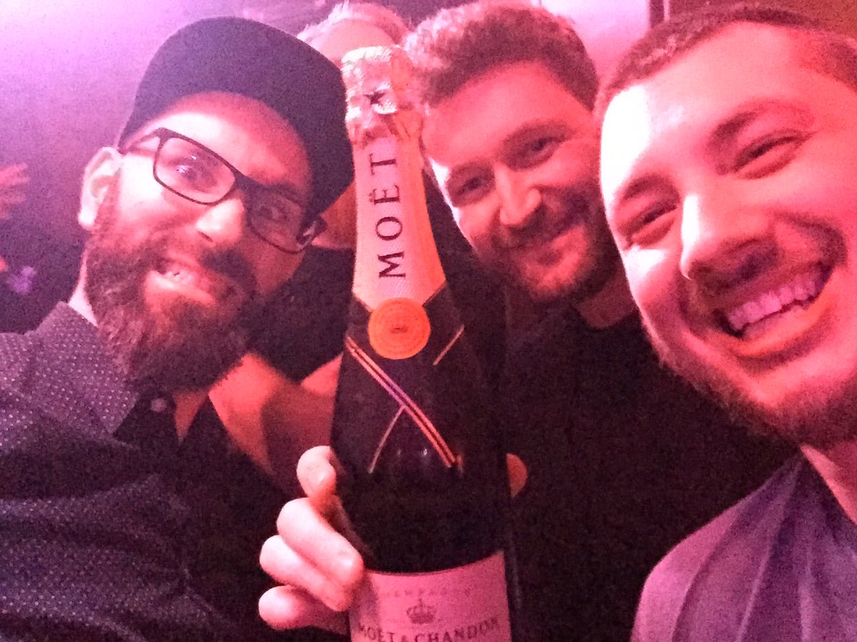 zockbock's tweet photo. Party Hard mit @ComboSteve @M7Death2blade @zockbock @P4wnyhof
Danke an @TwitchDE & @nowSimon für den derben Abend mit
#Blackjack #Roulett https://t.co/dTIm1Ak0qq