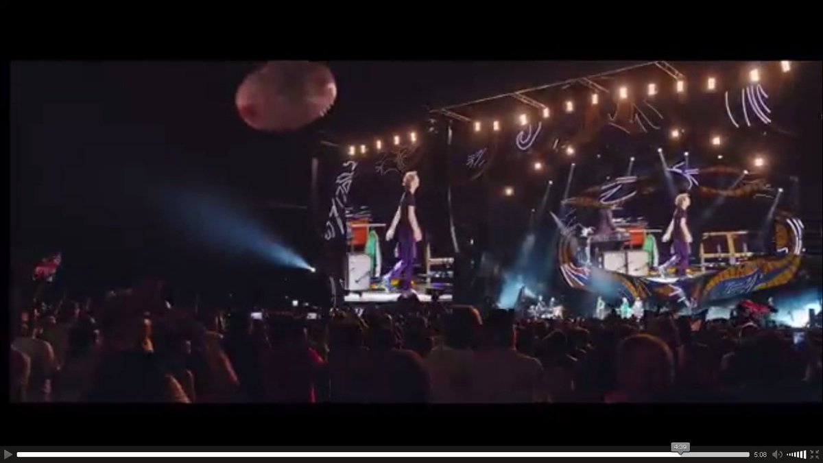 ST0NES's tweet photo. 発見してしまった。
#CondomBalloon 飛んでた。

Paint It Black (Havana Moon)
https://t.co/DuJDedFdOE
The @RollingStones

on #twitter
https://t.co/jLDZ6aSe8F https://t.co/4YHjNnOMBL