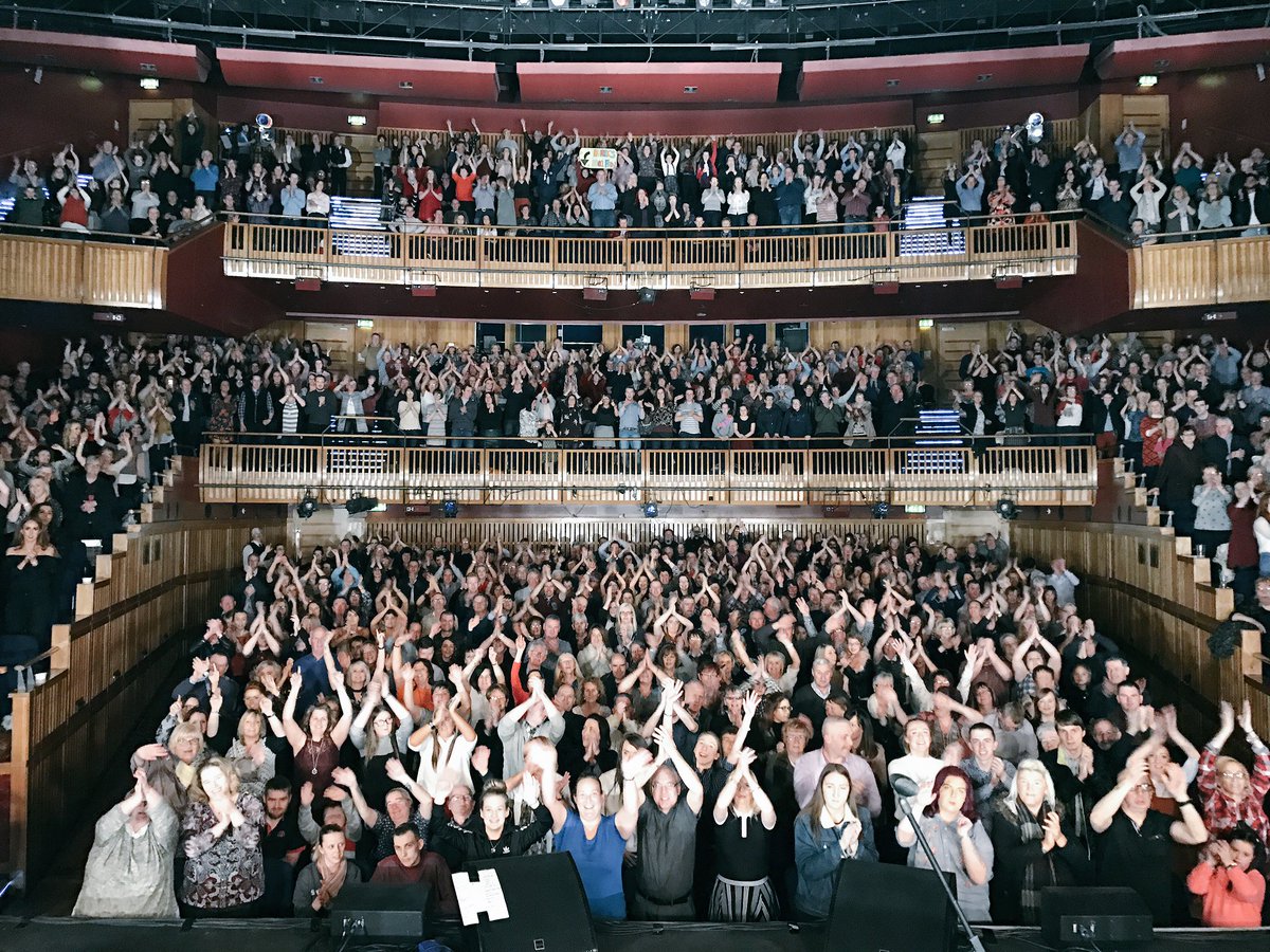derekryanmusic's tweet photo. Millennium Forum Theatre &amp; Conference Centre ... you didn't let me down.. what a night.. #soldout ..this tour has seriously kicked off in https://t.co/ICBANXxO3u