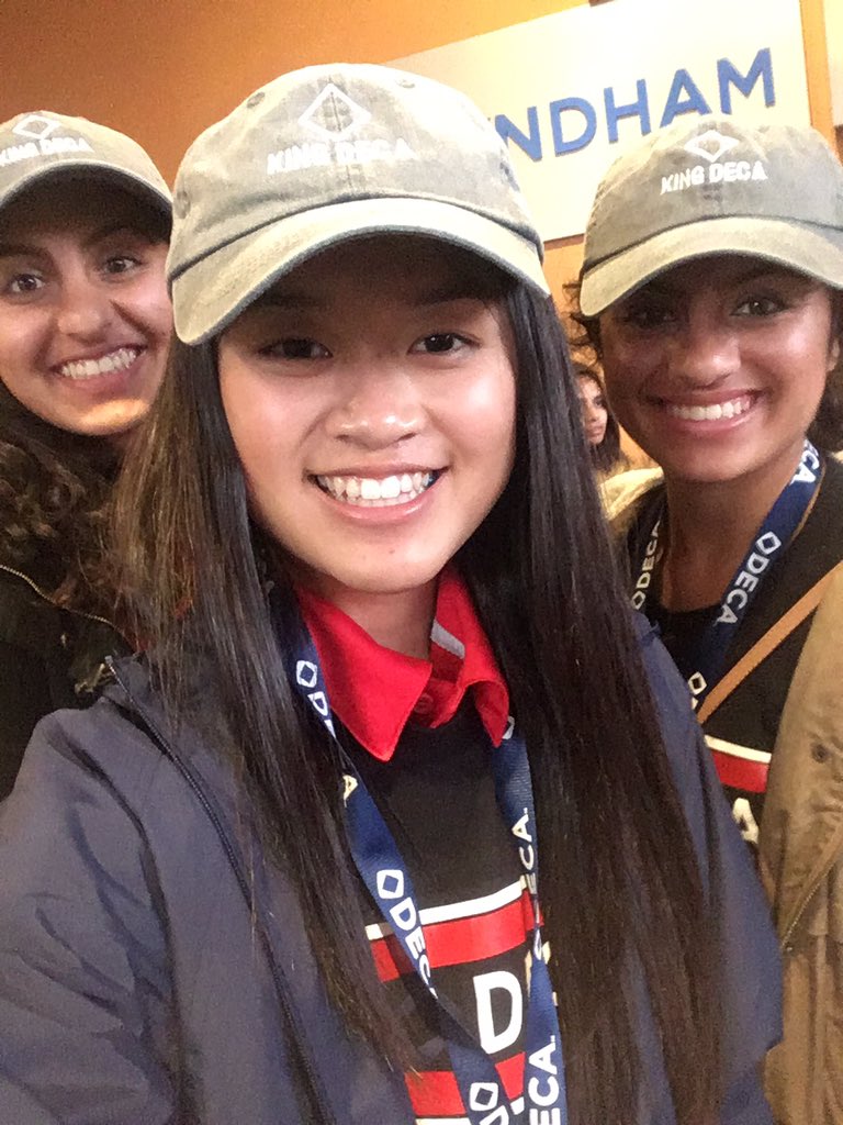audreyyyao's tweet photo. coolest hats with the coolest desars #CAGold #MLKDECA https://t.co/D1cuLvHpmj