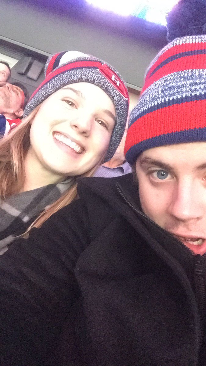 Go habs go!! #habsselfie #bigscreen