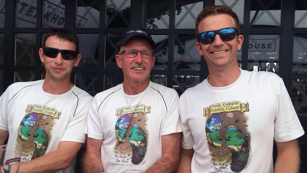 NelsonEventsBoy's tweet photo. Crew kit coordination @NBS #striderhands https://t.co/jCreDexsQX
