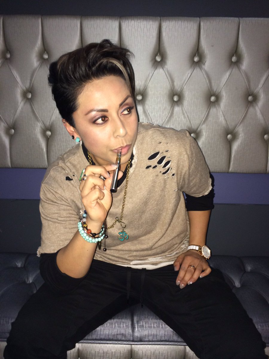 The sophisticated stoner.  <a href="/lvizlyf413/">iMeeMo</a> 💨#420 #710 #gOmega