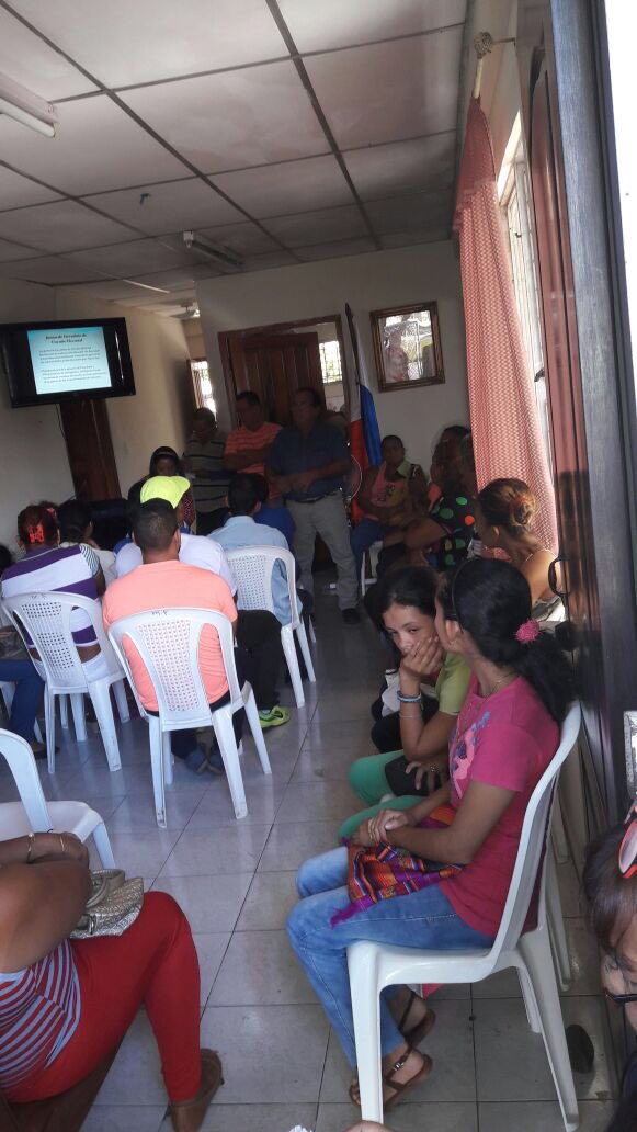 molirenaoficial's tweet photo. Continuando nuestra jornada de seminarios el HD @miguelfanovich capacita a más de 50 miembros en David sobre las Corporaciones Electorales https://t.co/h9W6mLckDv