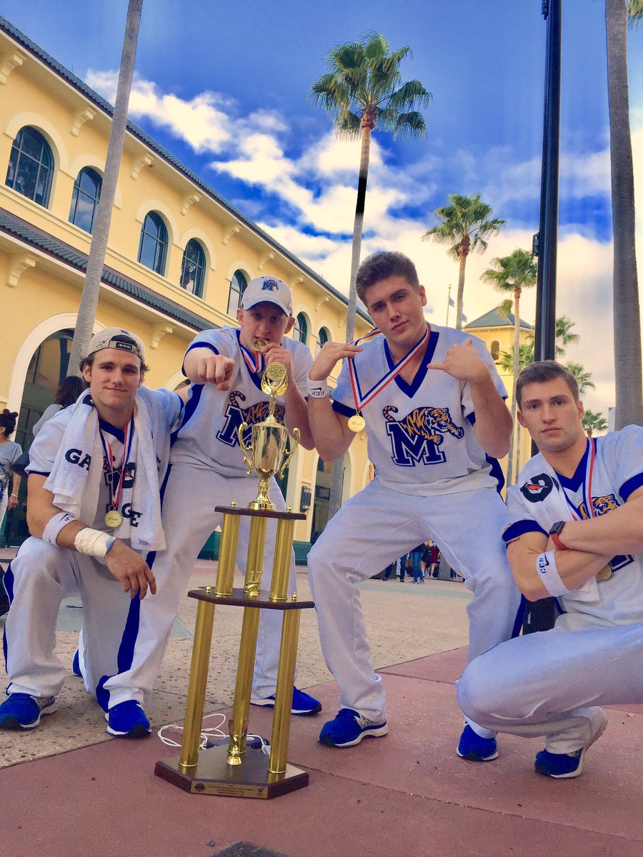 DrewCipalla's tweet photo. Baddest Brothers in Small Coed. We came down to nationals to eat, guess what? We're all eating and still hungry. π½ #BMFISC https://t.co/dksNUNl6ca