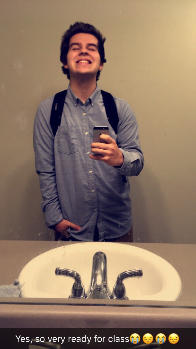 averyjtutton's tweet photo. First week of college, starting off strong! #BYUI https://t.co/6PbSNgxfEi