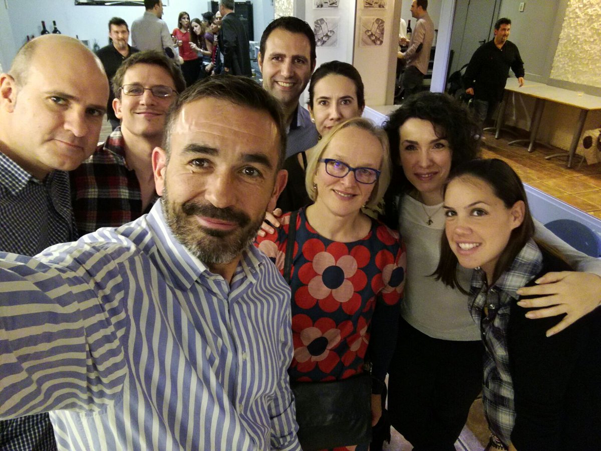 victor3000obst's tweet photo. La que hemos liado! Mas de 100 @VGrunning juntos de cena! ESPECTACULAR! GRACIAS! https://t.co/S9JHxZyLD6