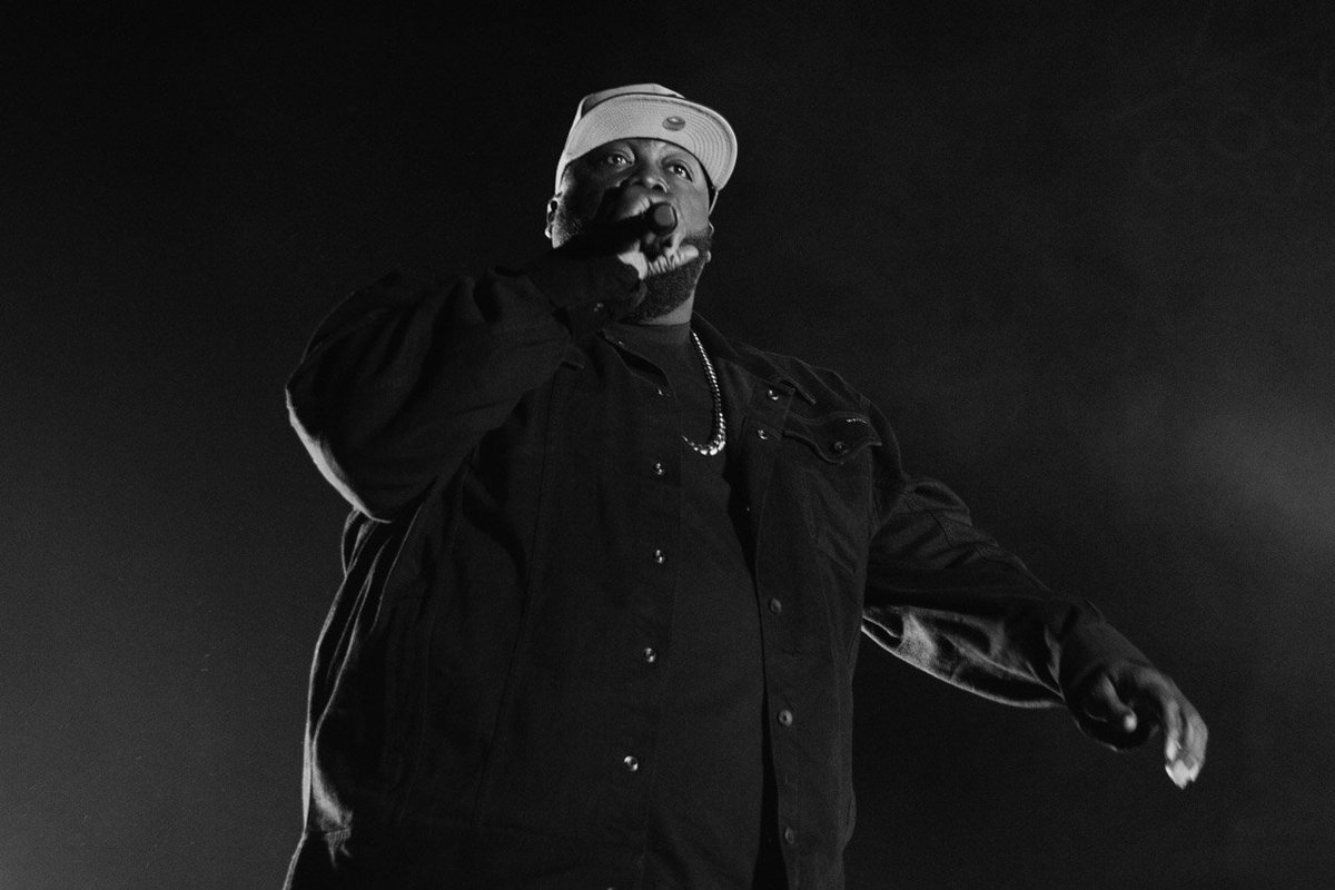 amazonmusic's tweet image. Thx to @runjewels for letting us roll with them this weekend! Don&apos;t miss #RTJ3 on Amazon Music 👉👊 amzn.to/2jREBLV