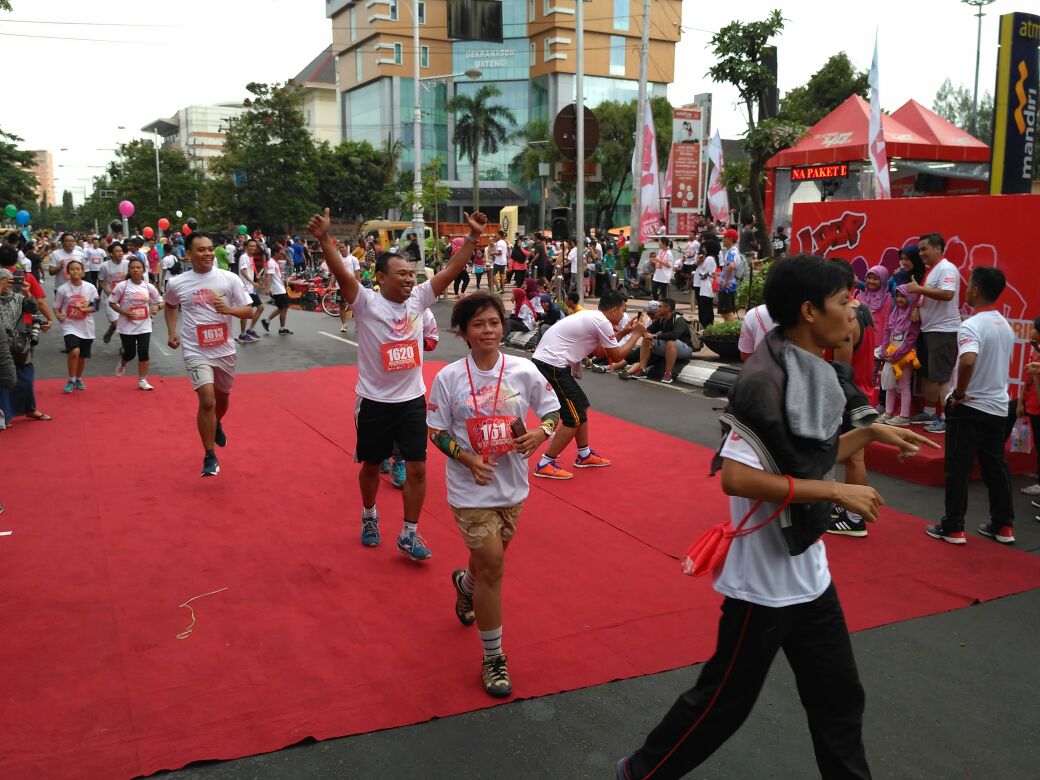 wisatasemarang's tweet image. Keriaan di acara #LoopFunRun pagi ini, ada yang ikutan? #Semarang