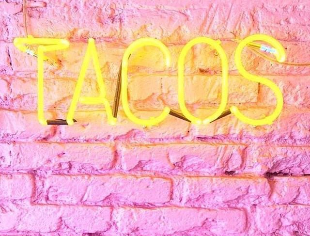 jess_riggi's tweet photo. If only my diet could consist of tacos &amp; pizza everyday🍕🌮 #tacos #pizza #foodlove #justsayin #agirlcandream https://t.co/cpYVL4JCfN