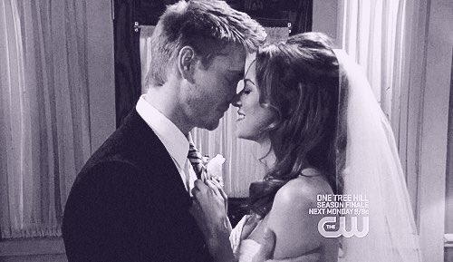OTHdiary's tweet photo. "You're the one I want next to me when my dreams come true, and you're the one I want next to me if they don't." https://t.co/t0Z5cvfWAM