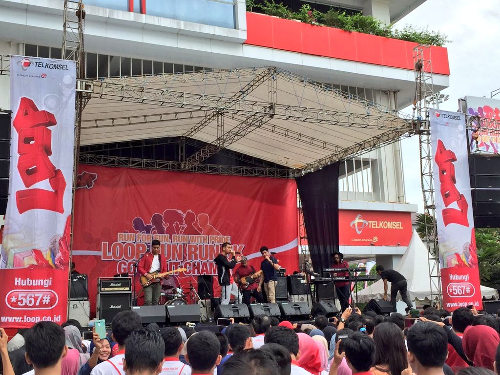 RANforyourlife's tweet image. Pagi lagi dibikin &quot;Jadi Gila&quot; sama yang udah ikutan #LOOPFunRun Semarang. Seru banget!