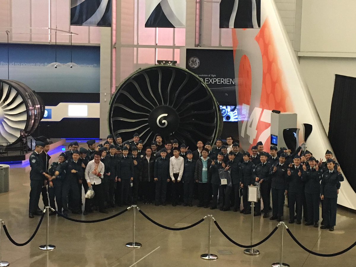 111RCACS's tweet photo. 111 Cadets made it to Seattle and back.  Everyone had a great time!  @futureofflight @museumofflight #boeing https://t.co/uSNvI2WU2J