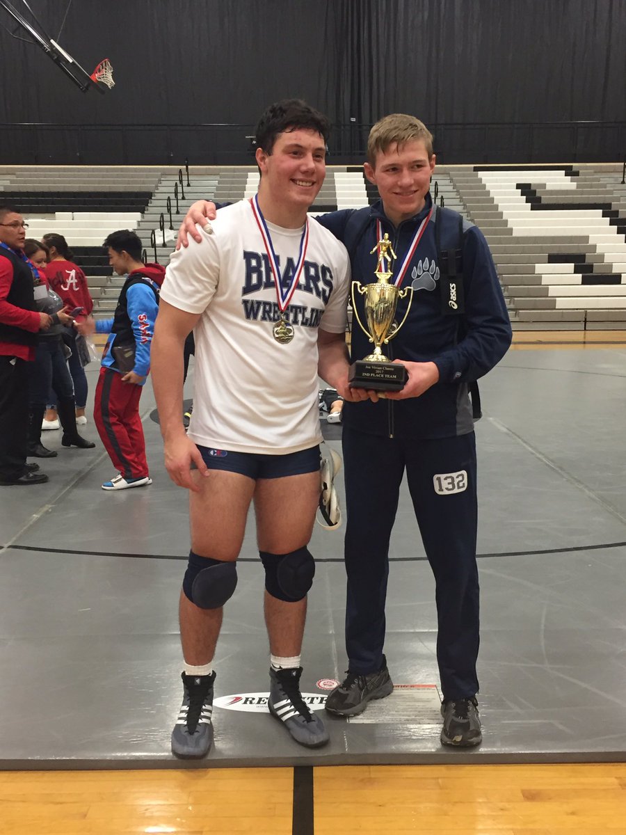 lacuevawrestle's tweet photo. Joe Vivian Champions
Matthew Petersen (126) and Josh Woisin (195) https://t.co/Emknvbz6Li