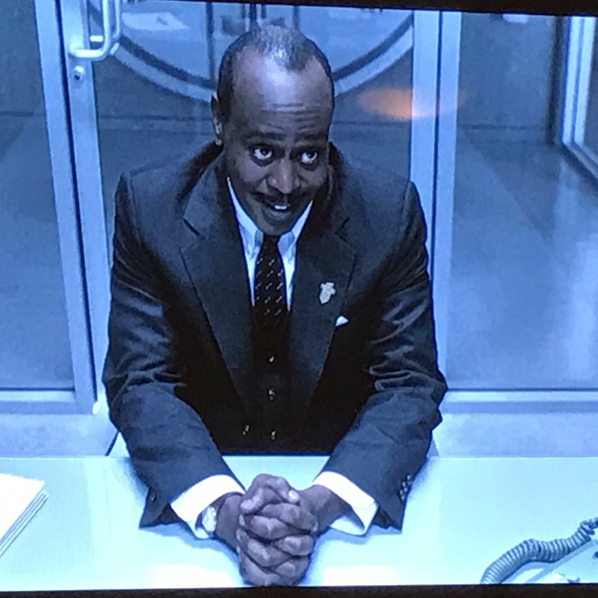 APPLESToNEPiX's tweet photo. Little reading (#FMTTPS),
Little writing (#TokeTip number 9);
Once I've done stg solid, gonna
Pick up from ep2 of #ASOUE.
Which, yes, ROCKS. https://t.co/bo2Eba85Mq