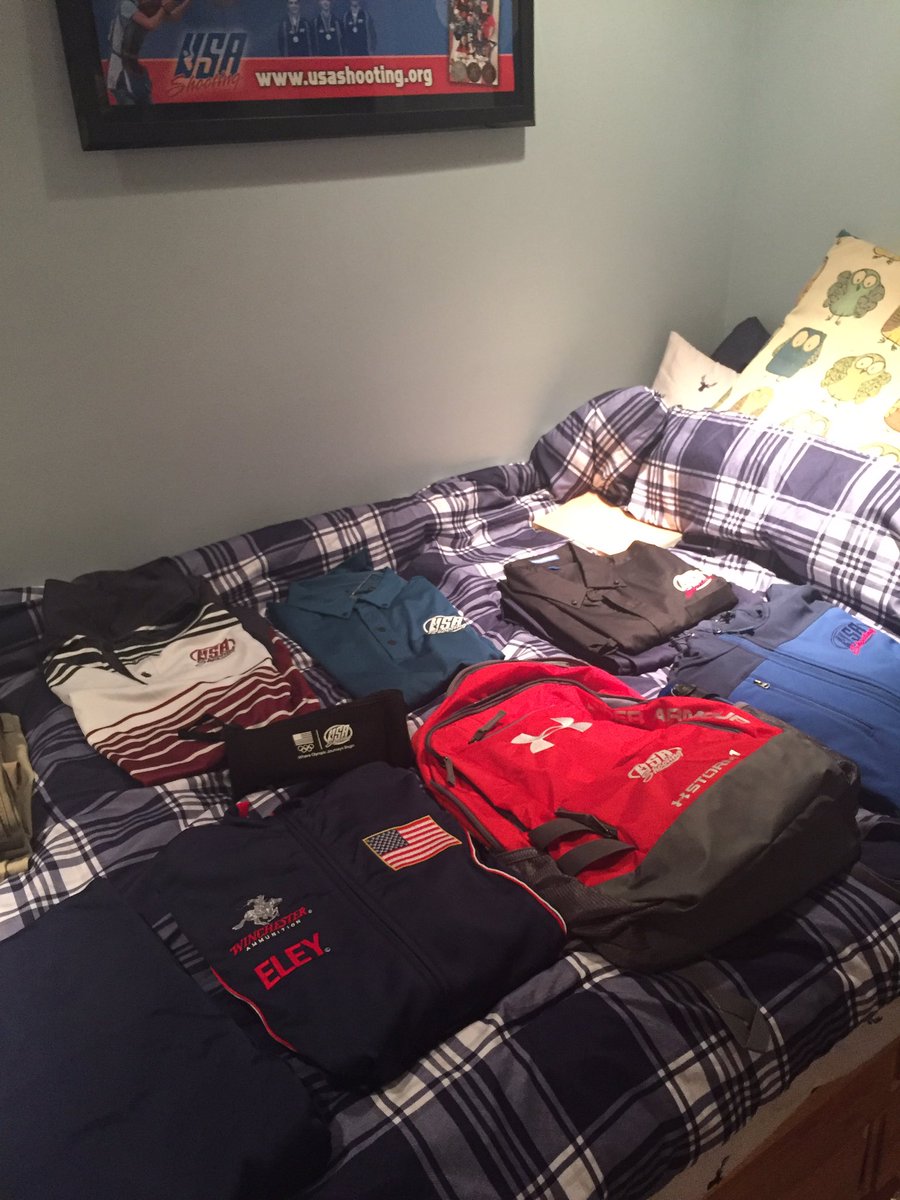 GarveyHank's tweet photo. Almost done packing for #SHOTshow2017 come visit @USAShooting at booth 2529 next week! https://t.co/aN264744Yo