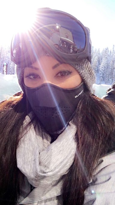 I can't feel my face #snowninja https://t.co/Mfx4Umfcte<a href="/tag/snowninja"class="tags">#snowninja</a>