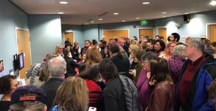 denverpost's tweet photo. Unhappy crowd shows up at Mike Coffman’s regular meeting with constituents https://t.co/4fDaaOq7Hl https://t.co/9701HFI5Nt