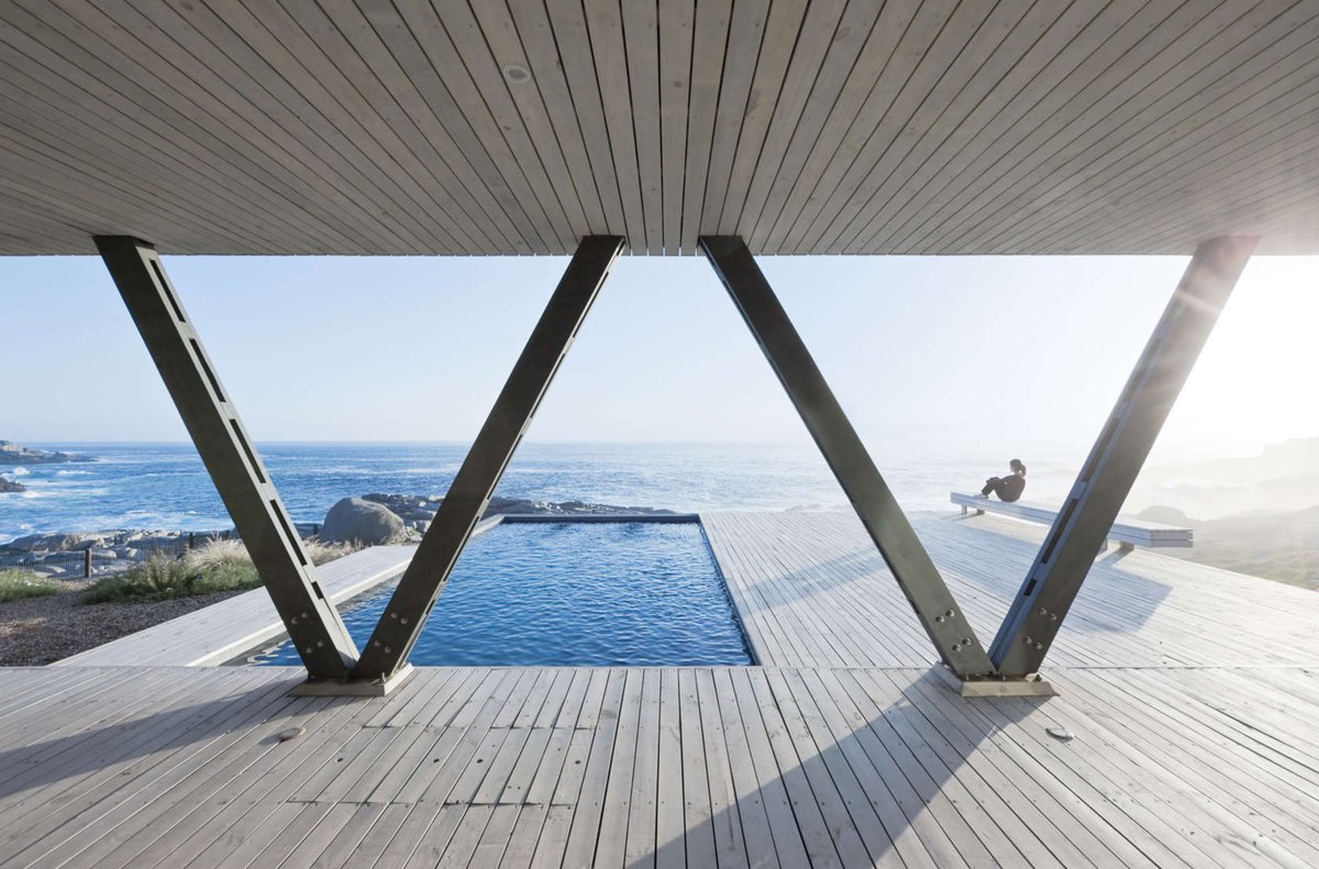 Architizer's tweet photo. These truss houses blend beautiful architecture with elegant engineering https://t.co/24f12841ai https://t.co/0cFVGwLhsf