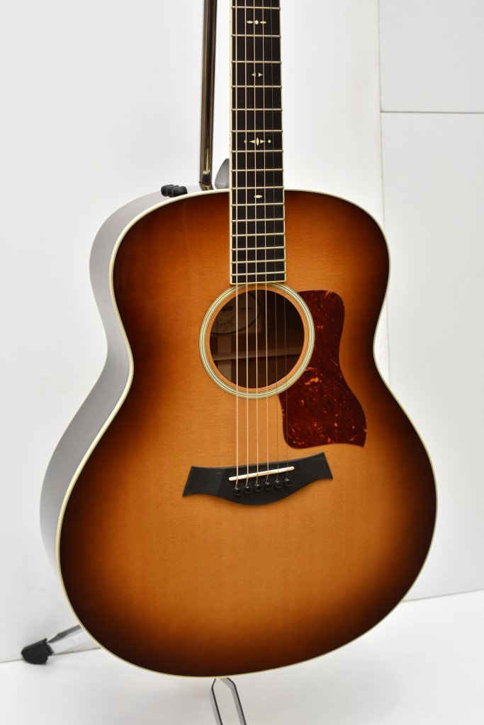 Yamano_Rockinn's tweet photo. 【A館4F 楽器初売りセール LAST 3 DAYS 1/13,14,15】 #Taylor #518e LTD (#USED)が初売り特価!タスマニアン・ブラックウッドを使用した限定モデル!
詳しくはこちらへ→
https://t.co/diemw4Lqrw https://t.co/ba4wnKPH28