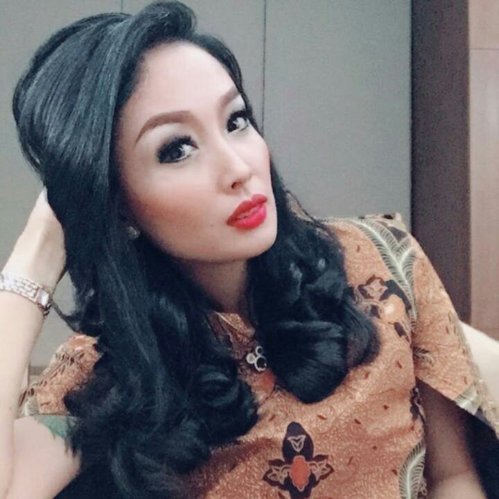 Come join me, or you'll be left behind #BIGOLIVE. web.live.bigo.sg/2110118728_268…