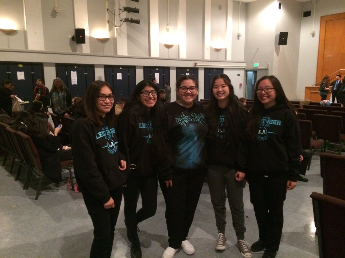 Congrats to the girls who attended the Monroe Invitational today! Keep up the good work!
(Onyeka was too busy dominating in Congress Finals)