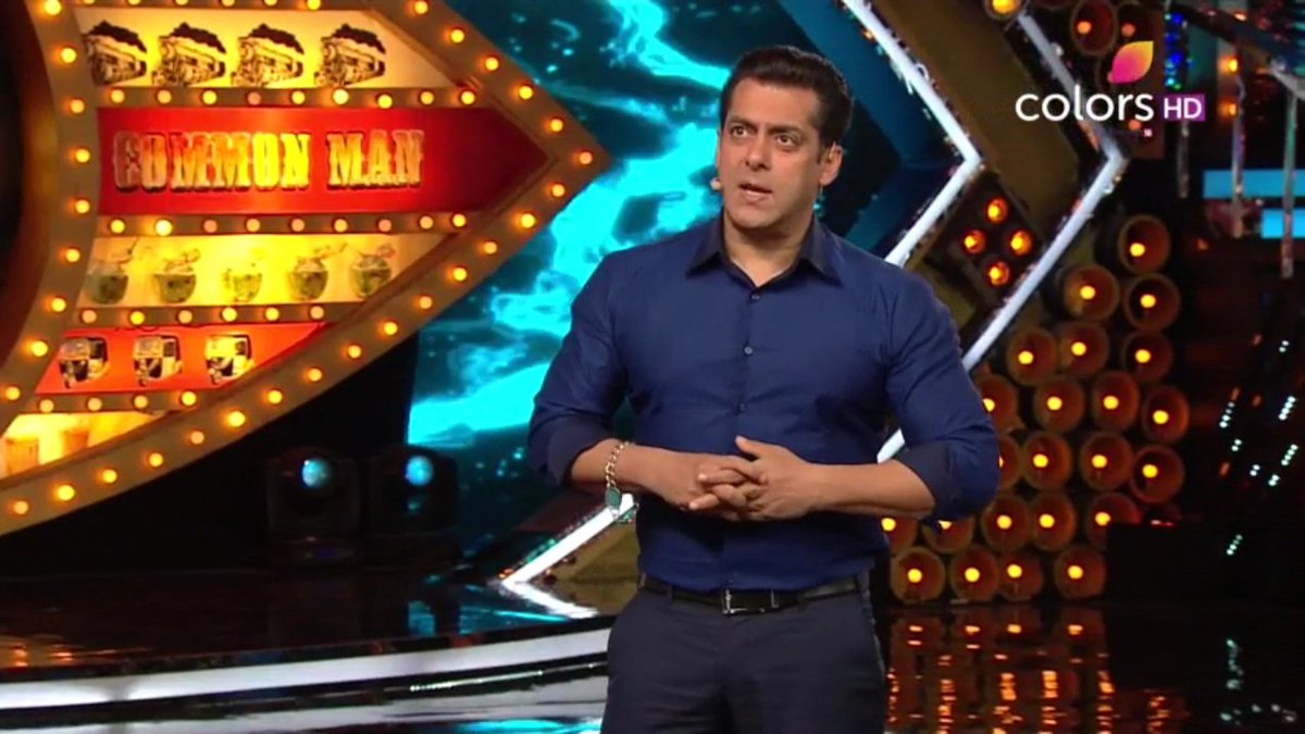SalmanKaFanS's tweet photo. Love You @BeingSalmanKhan Sir
Best Host @BeingSalmanKhan Sir
Best Show @BiggBoss
#BB10WeekendKaVaar
#BB10TicketToFinaleWeek
#BB10 https://t.co/LlF1xZdIPm