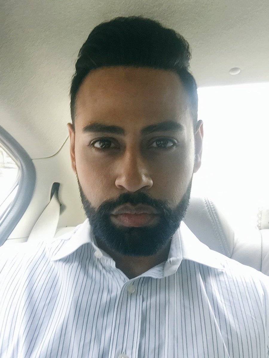 iAmVJAndy's tweet image. On my way to #detour2017 at #JaiHind college.