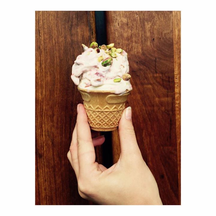 SpringStGrocer's tweet image. Gelato Special ~ WHITE CHOC, RHUBARB &amp;amp; PISTACHIO ~ 😍 Available tonight - open till 11pm. P… ift.tt/1AumeiZ
