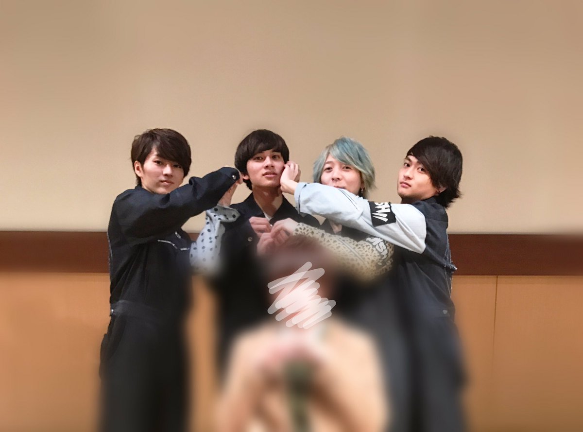 pptakupp_d's tweet photo. 匠海にハートを集める図 https://t.co/Vgpc6yUyx3