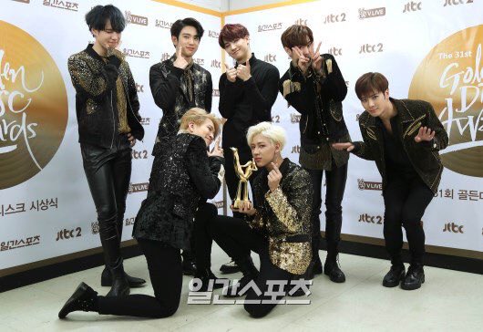 filmfilm94's tweet photo. [#31stGDA]Congratulations to #GOT7
#31stGoldenDiscAwards #AlbumDivision 

เยี่ยมไปเลยยยย🏆🎉👍🏻👏🏻 https://t.co/ksNpl5qOHb