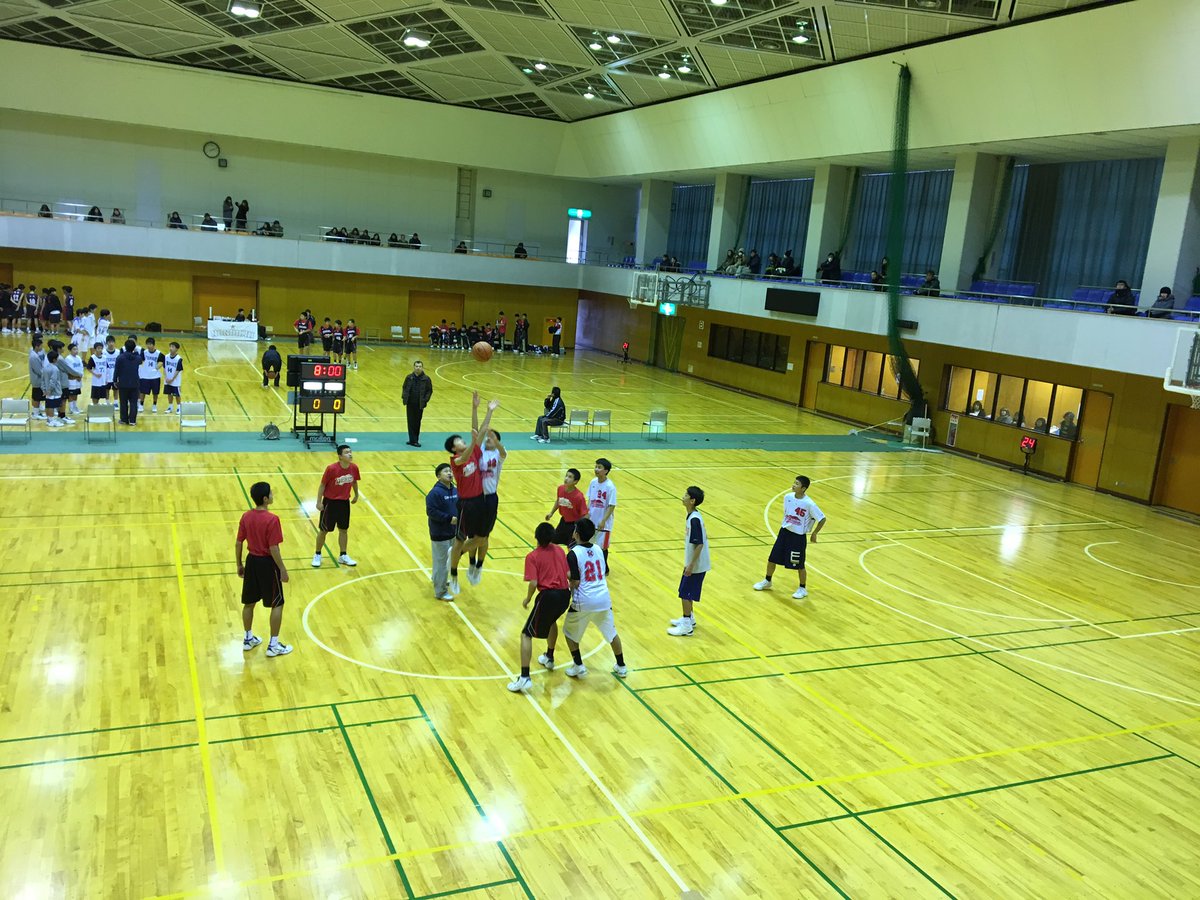 続いて
美川vs布水OB1人+
美川OB6人じゃなく
美川OB5人+錦丘1人でした
頑張れ布水^_^