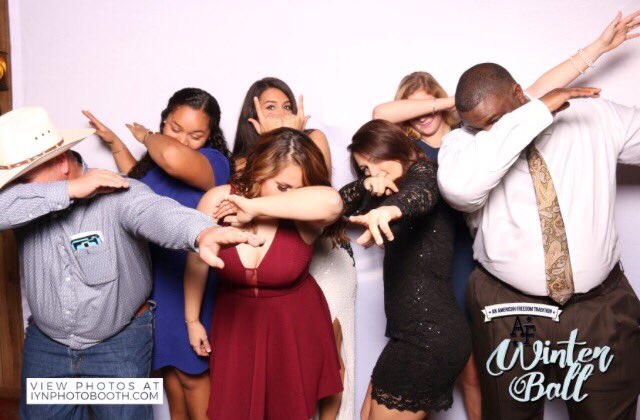 leeannmorgann's tweet photo. American freedom ball 2017❤❄️
#afball https://t.co/nJcR2QKjms