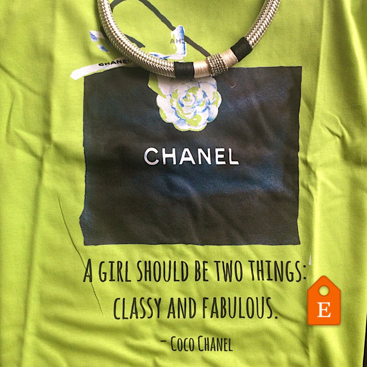 GenXHappyretire's tweet photo. Get ready for #spring with #greenery #shirt avail in many design https://t.co/r7CLJCiytt #Etsy #handmade #pantone #fashion #chanel https://t.co/60KGq1Yl9v