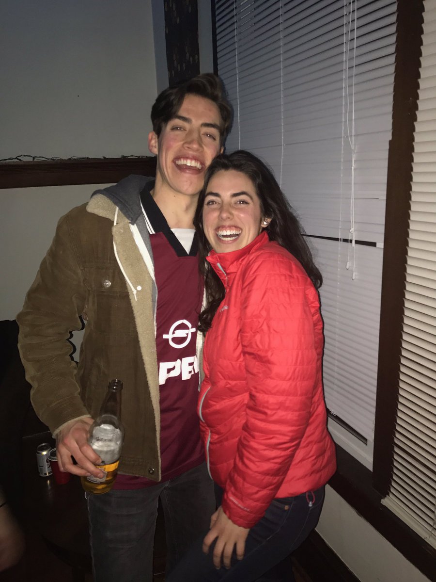 amanda_marchak's tweet photo. Attention world: I found my man twin
he even danced weird like me https://t.co/vdjJyVbIId